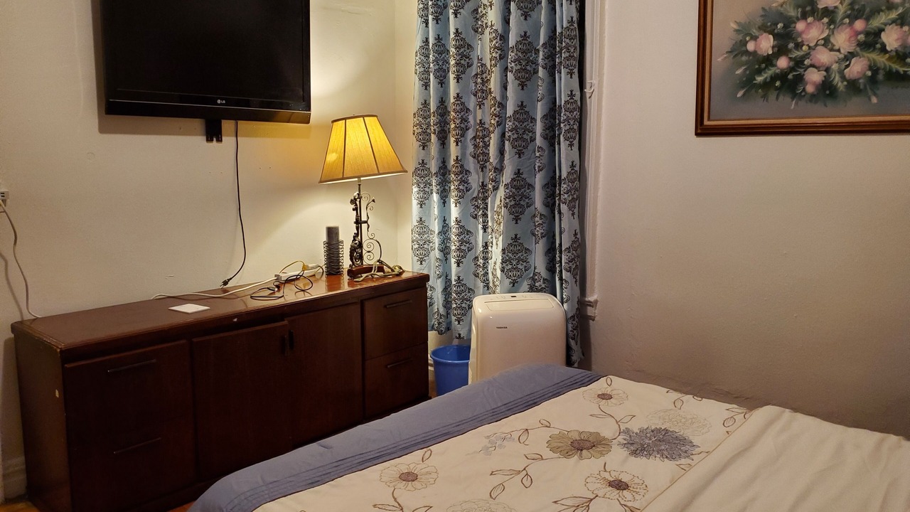 Photo of Bedroom in West Bronx