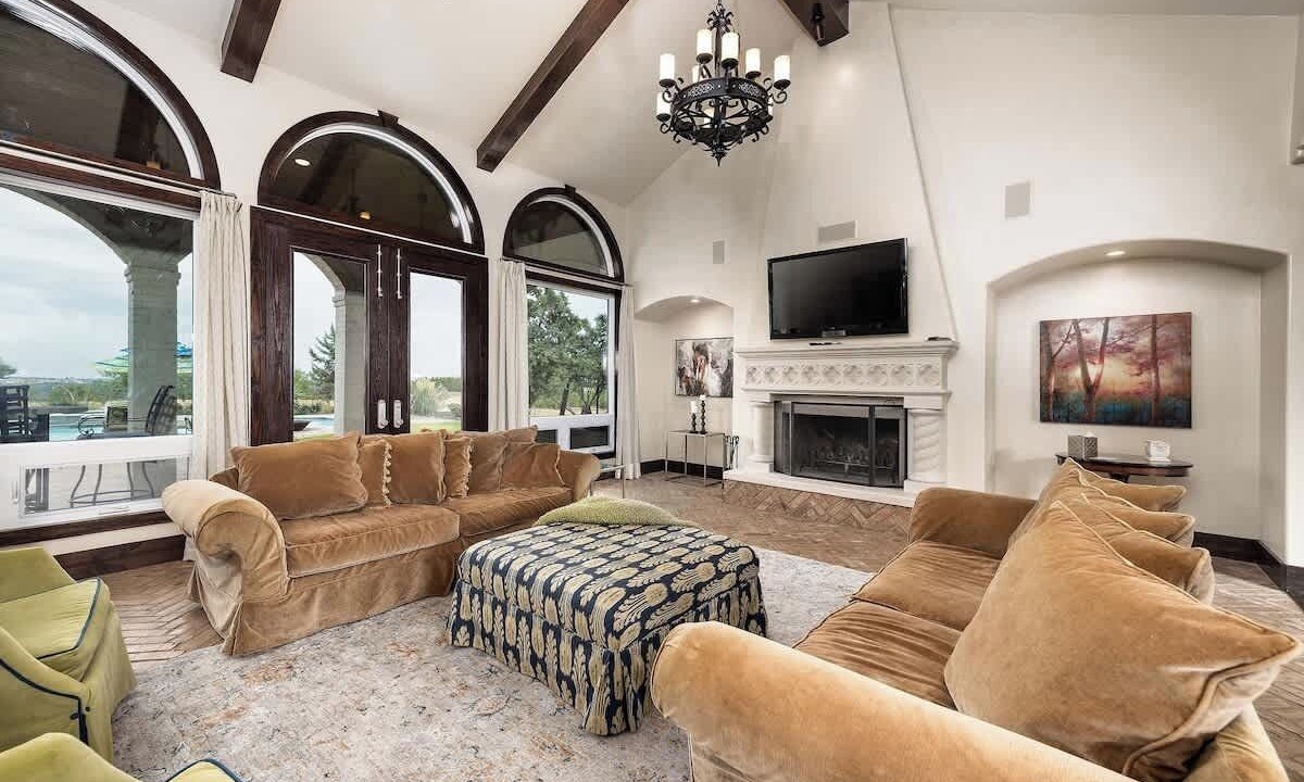 Photo of Livingroom in Parker County