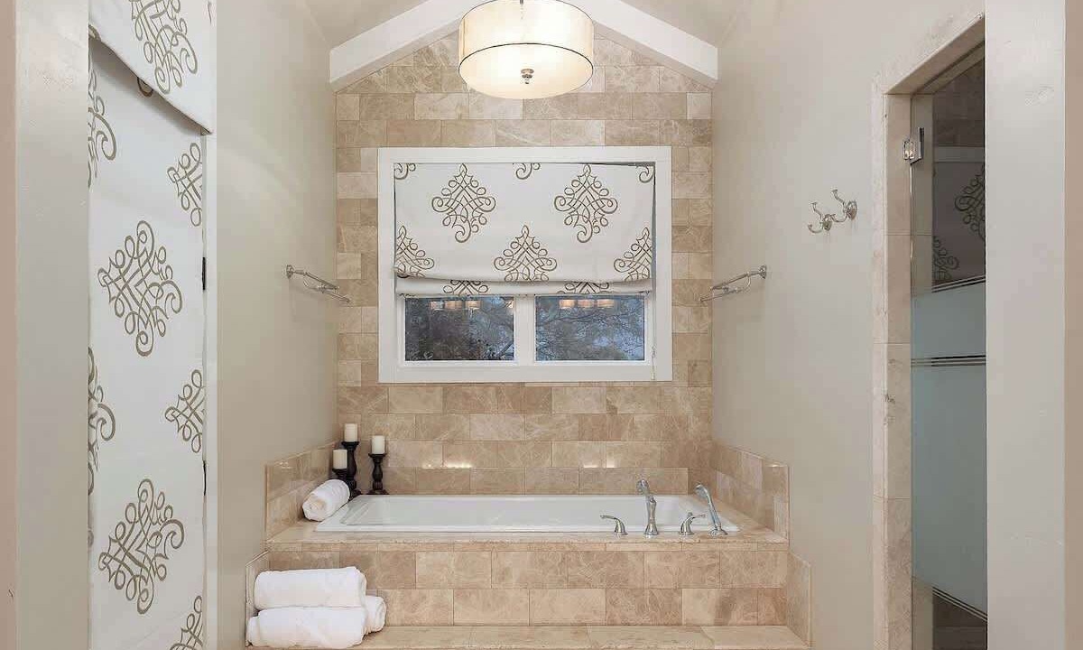 Photo of Bathroom in Parker County
