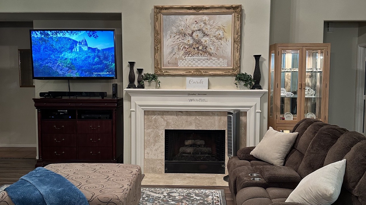 Photo of Livingroom in Atascocita