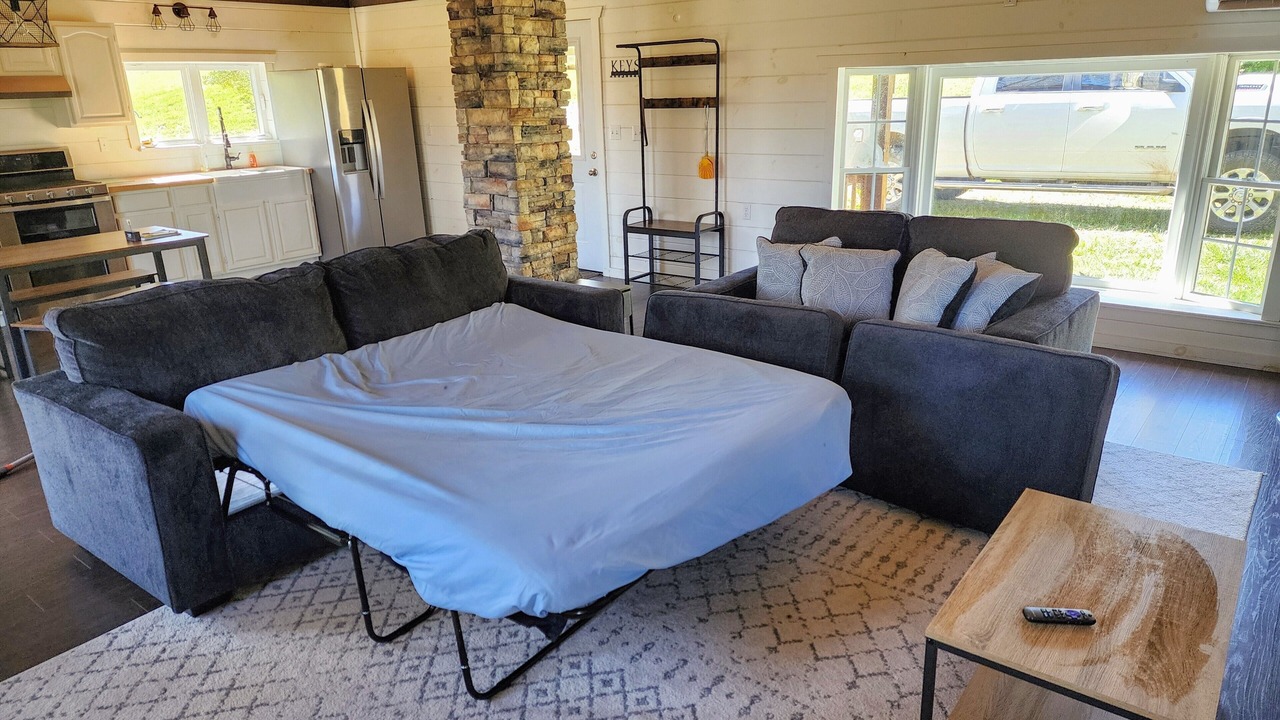 Photo of Livingroom in Couch