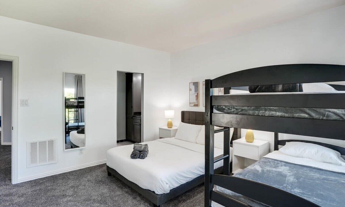 Photo of Bedroom in Lewisville