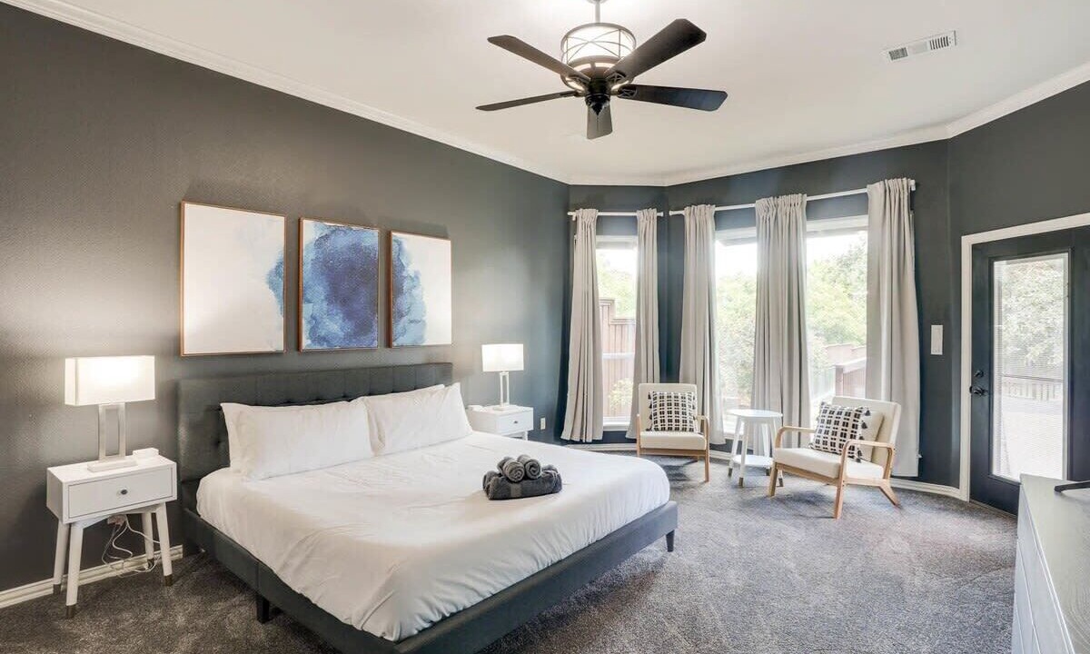 Photo of Bedroom in Lewisville