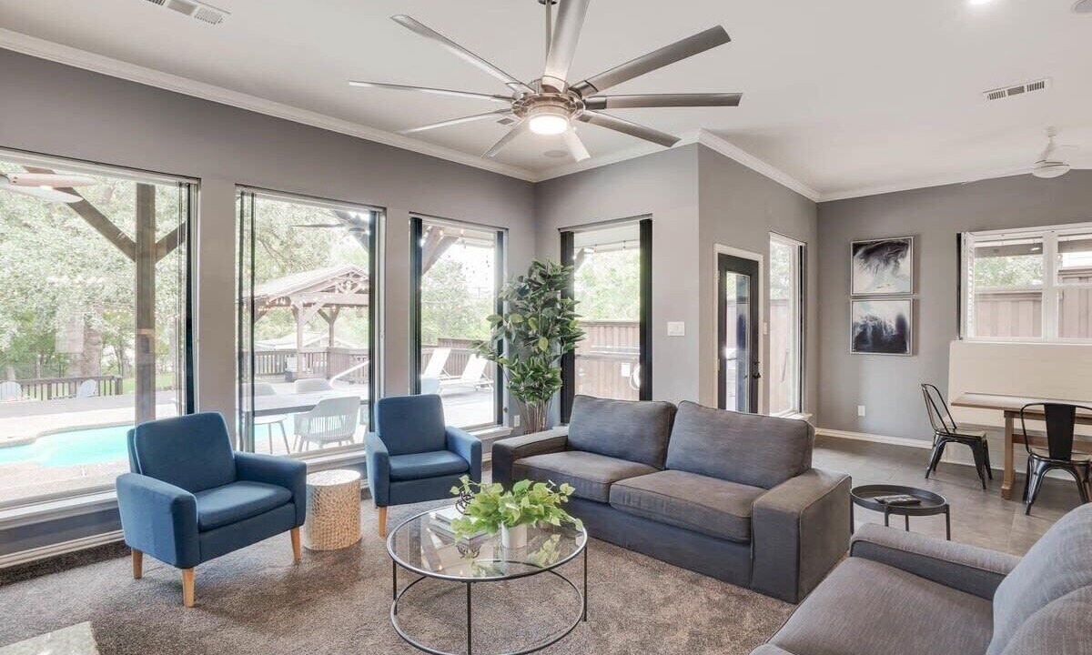 Photo of Livingroom in Lewisville