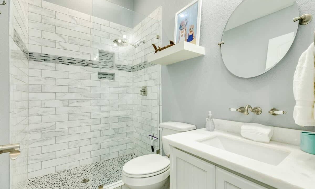 Photo of Bathroom in Surfside Beach
