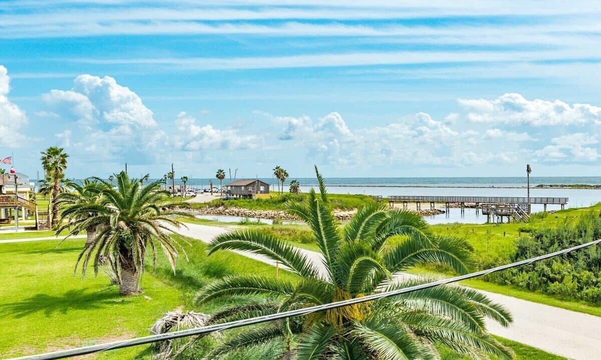 Photo of Others in Surfside Beach