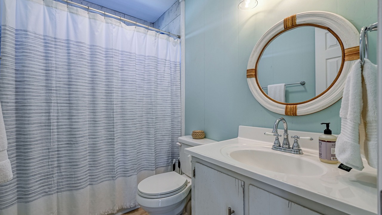 Photo of Bathroom in Ocean City Beach