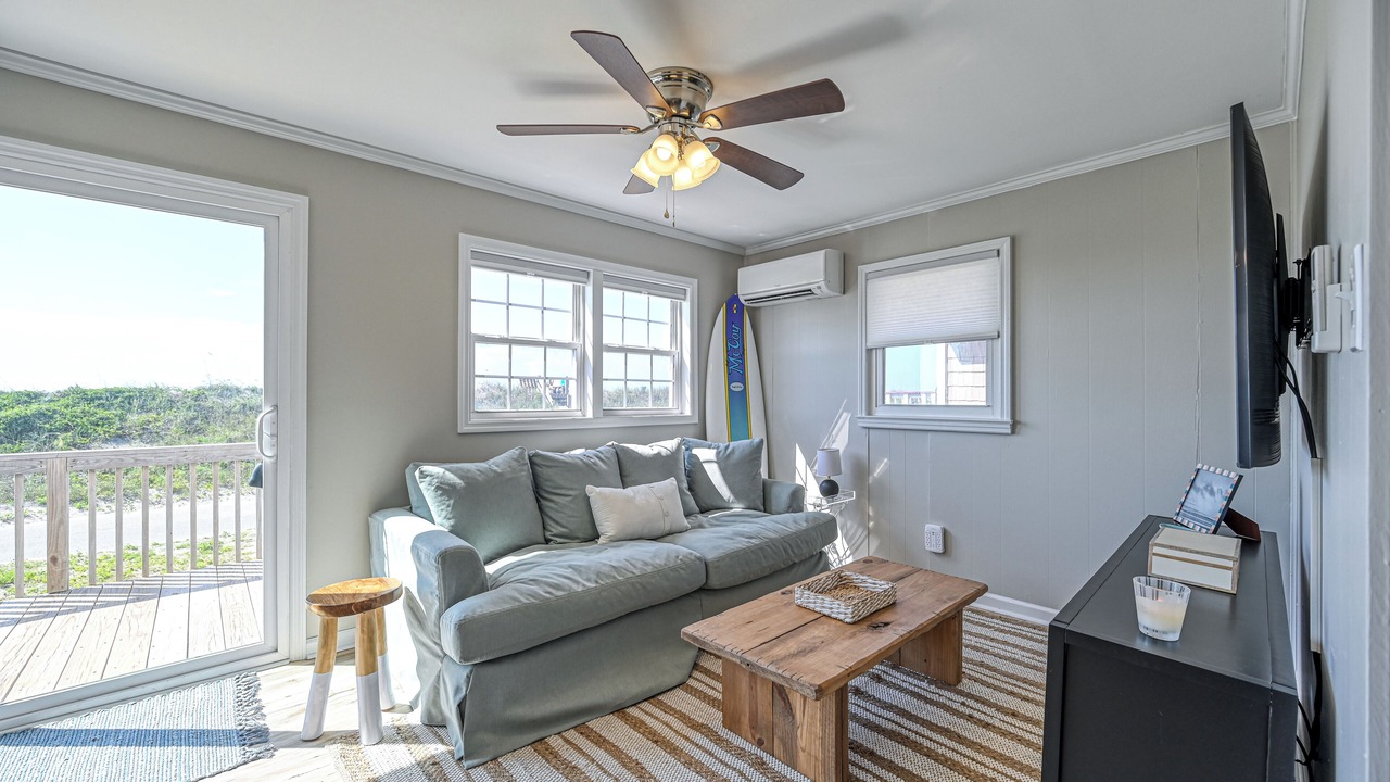 Photo of Livingroom in Ocean City Beach