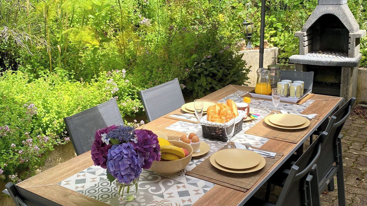 Photo of Outdoor in Saint-Thomas-de-Courceriers