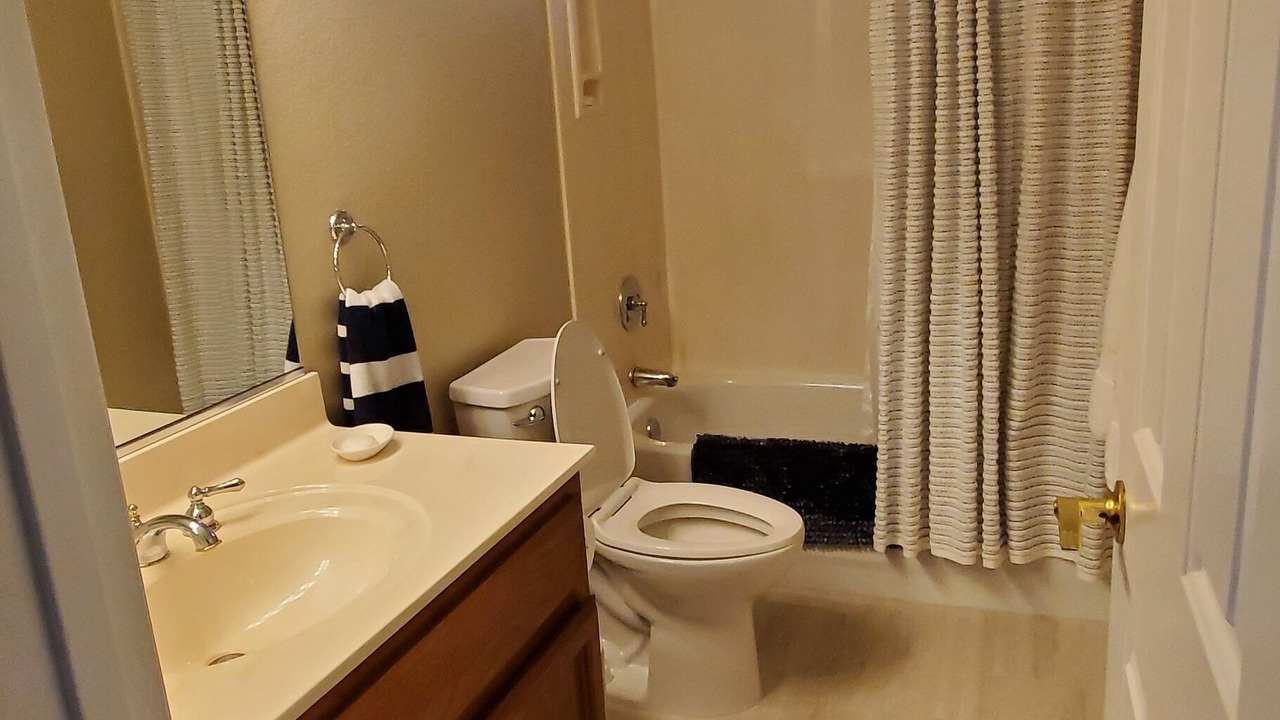 Photo of Bathroom in Palm Valley