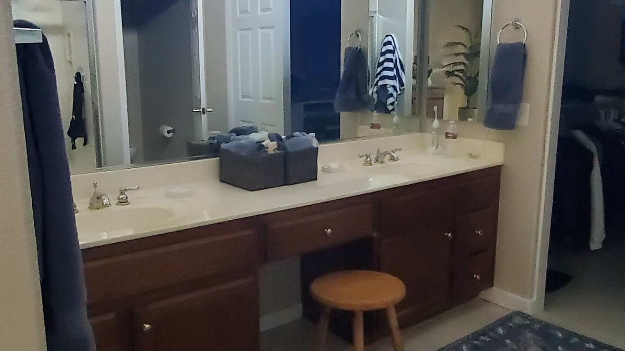Photo of Bathroom in Palm Valley