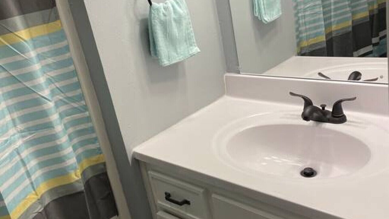 Photo of Bathroom in Poplar Bluff