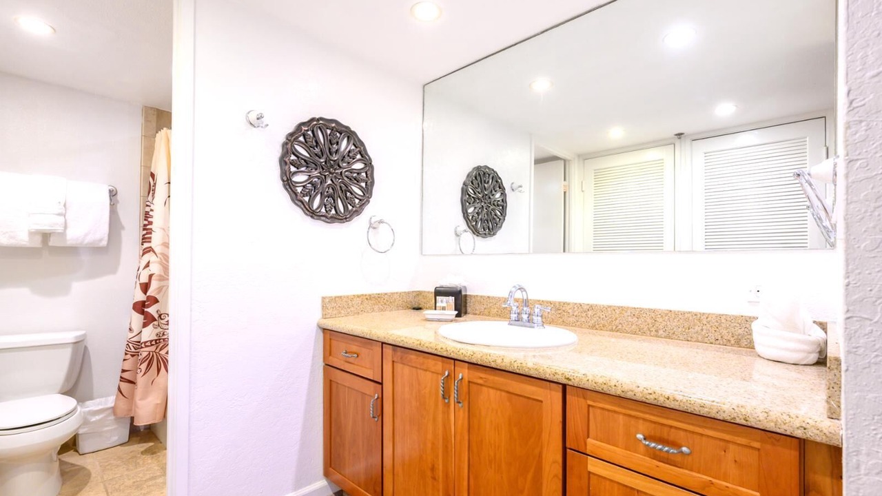 Photo of Bathroom in Honokowai