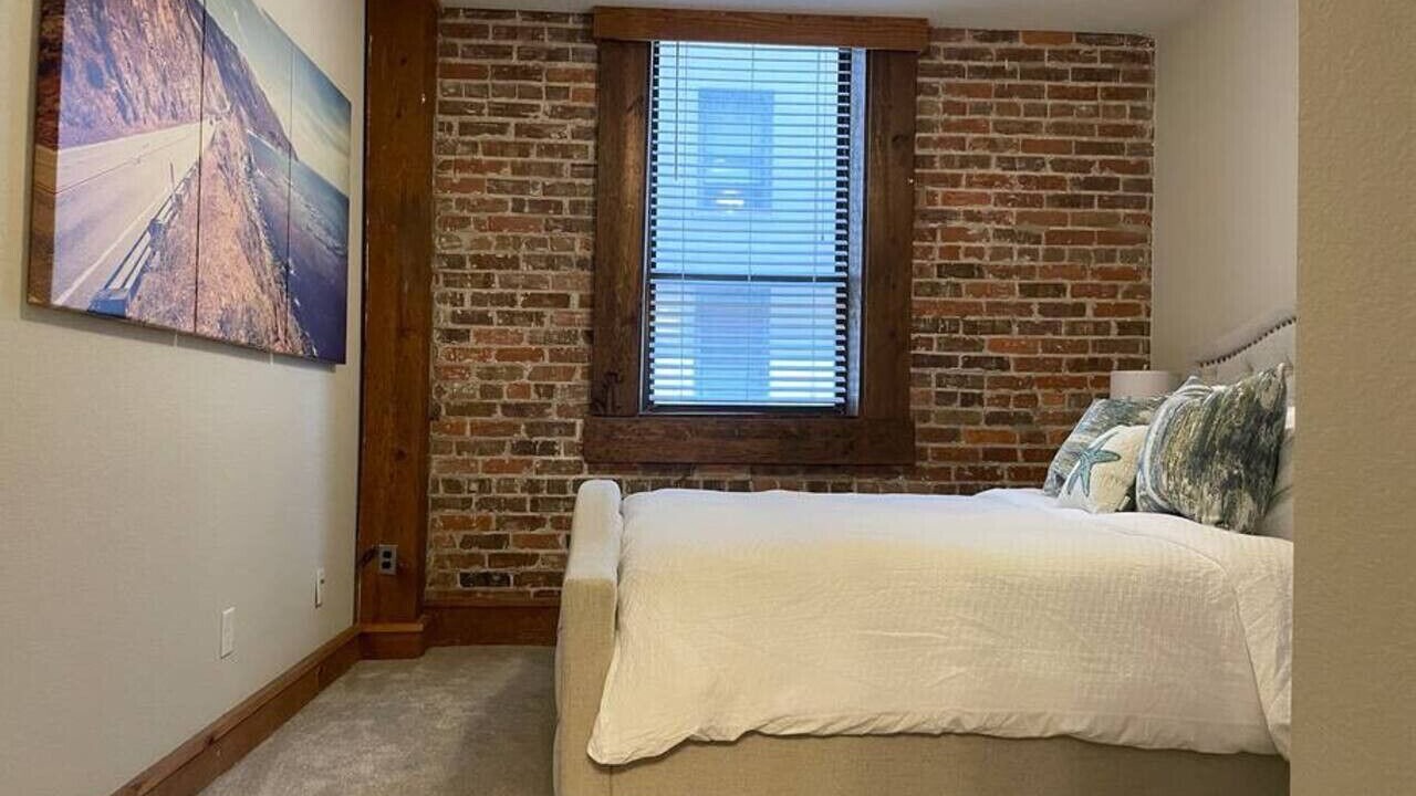 Photo of Bedroom in Downtown