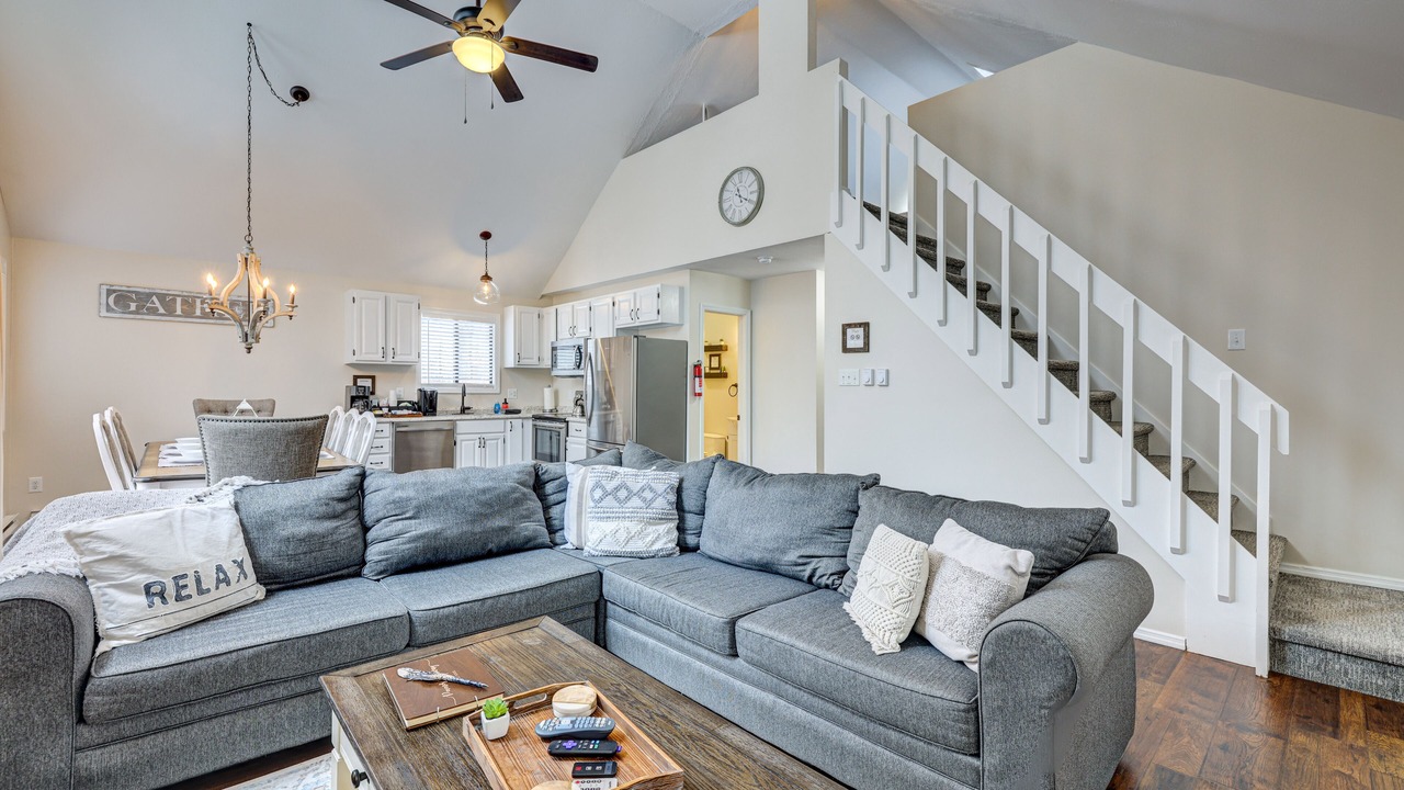 Photo of Livingroom in Albrightsville