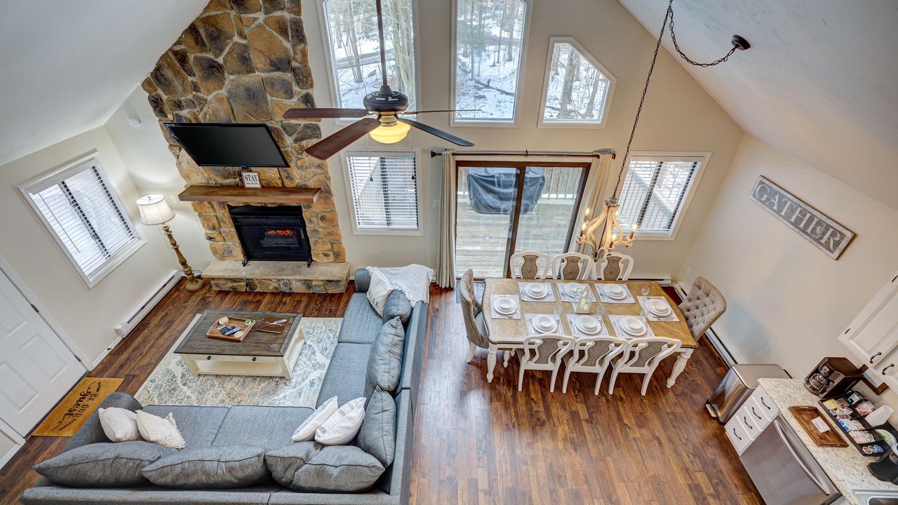 Photo of Livingroom in Albrightsville