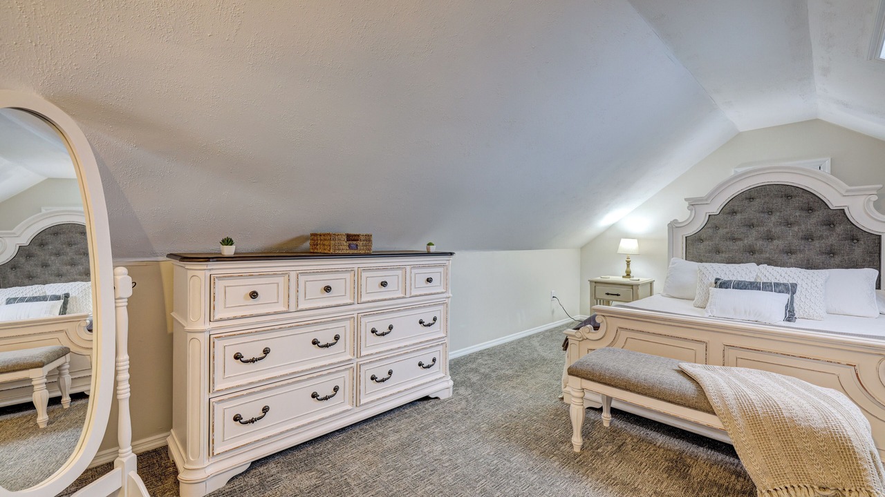 Photo of Bedroom in Albrightsville