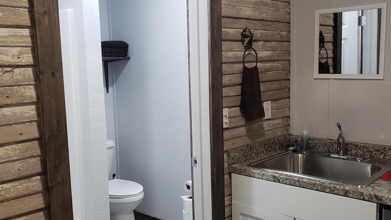 Photo of Bathroom in Santa Anna