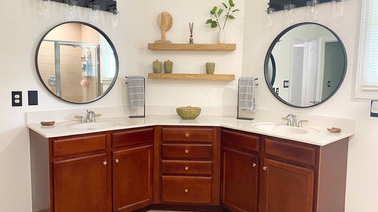 Photo of Bathroom in Cape Charles