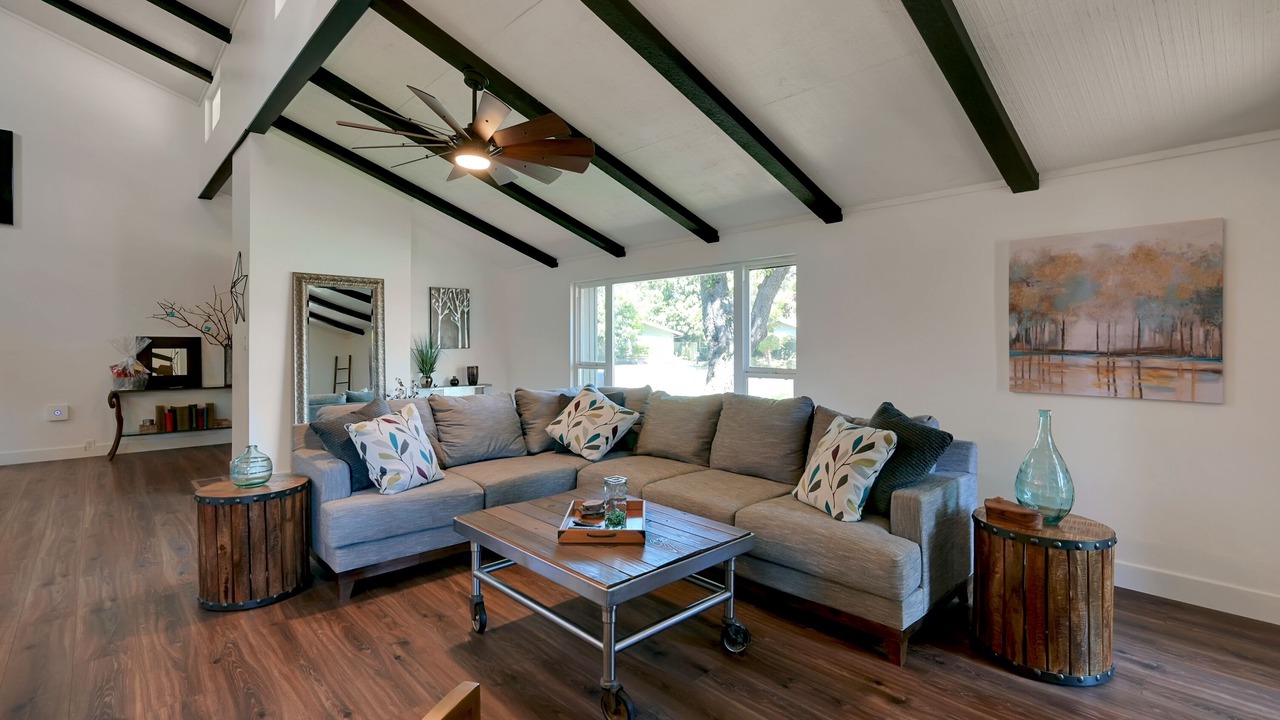 Photo of Livingroom in Yuba City