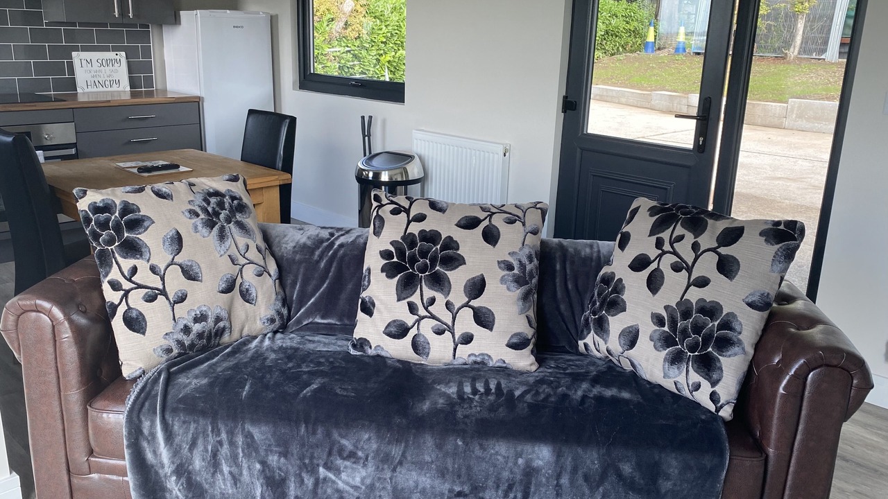 Photo of Livingroom in North Wheatley