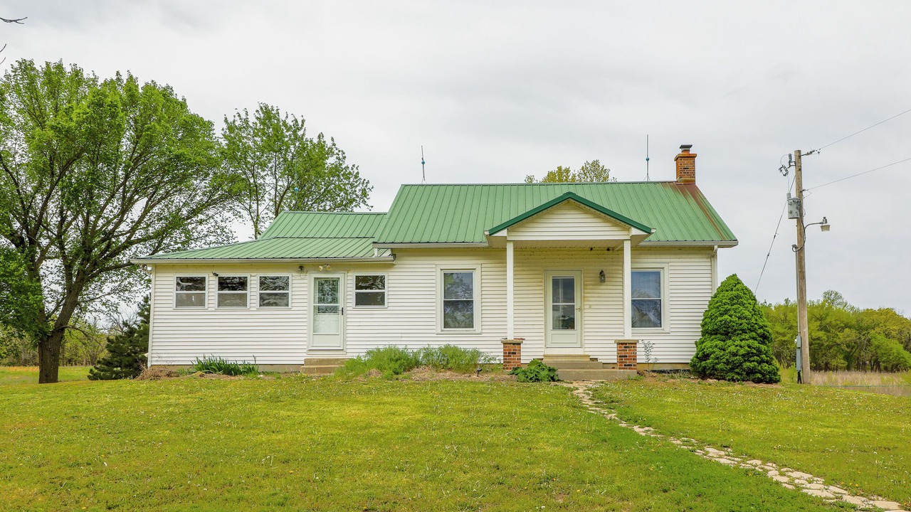 Photo of Outdoor in Lamont