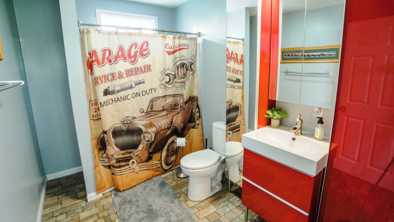 Photo of Bathroom in Lamont