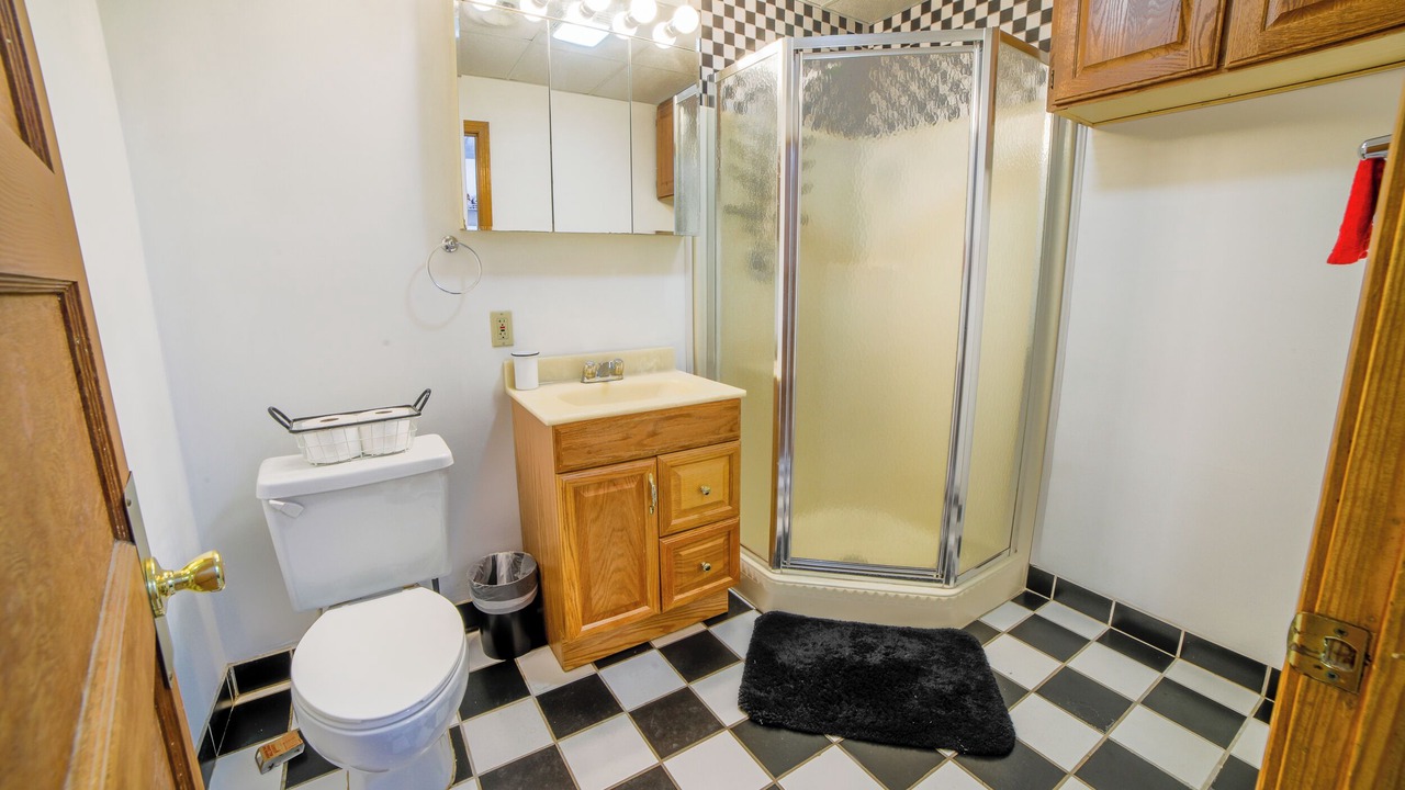 Photo of Bathroom in Lamont