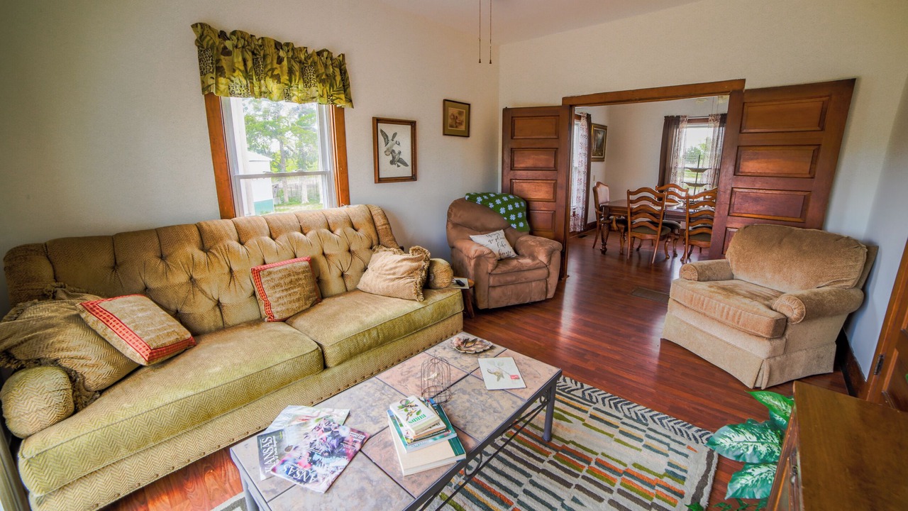 Photo of Livingroom in Lamont