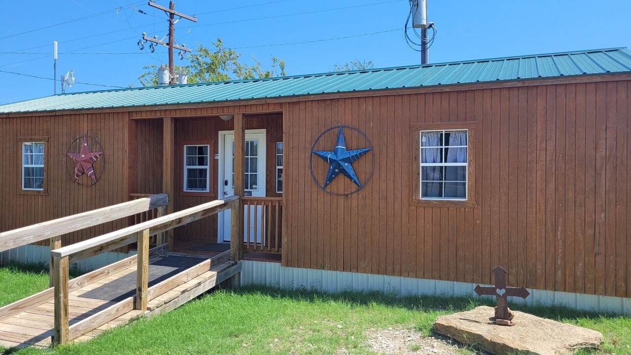 Photo of Others in Jacksboro