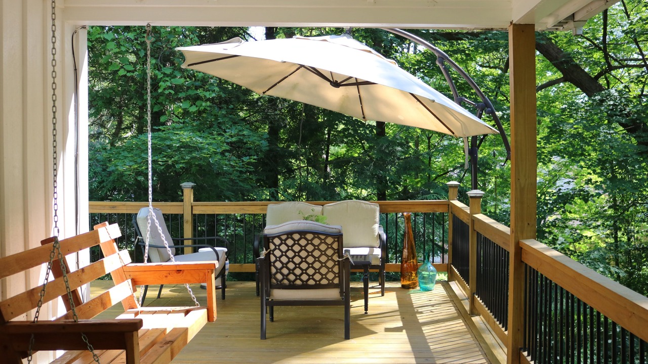 Photo of Patio Balcony in Lebanon Springs