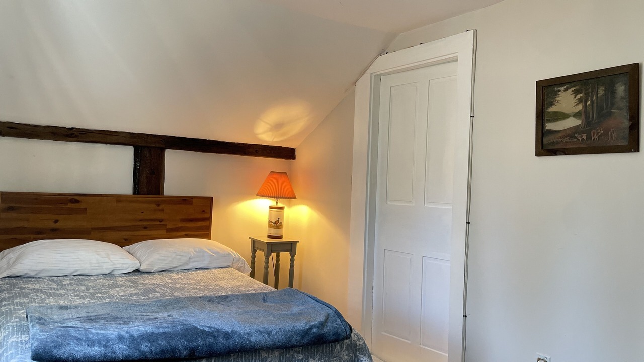 Photo of Bedroom in Lebanon Springs