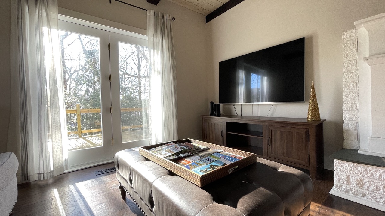 Photo of Livingroom in Lebanon Springs