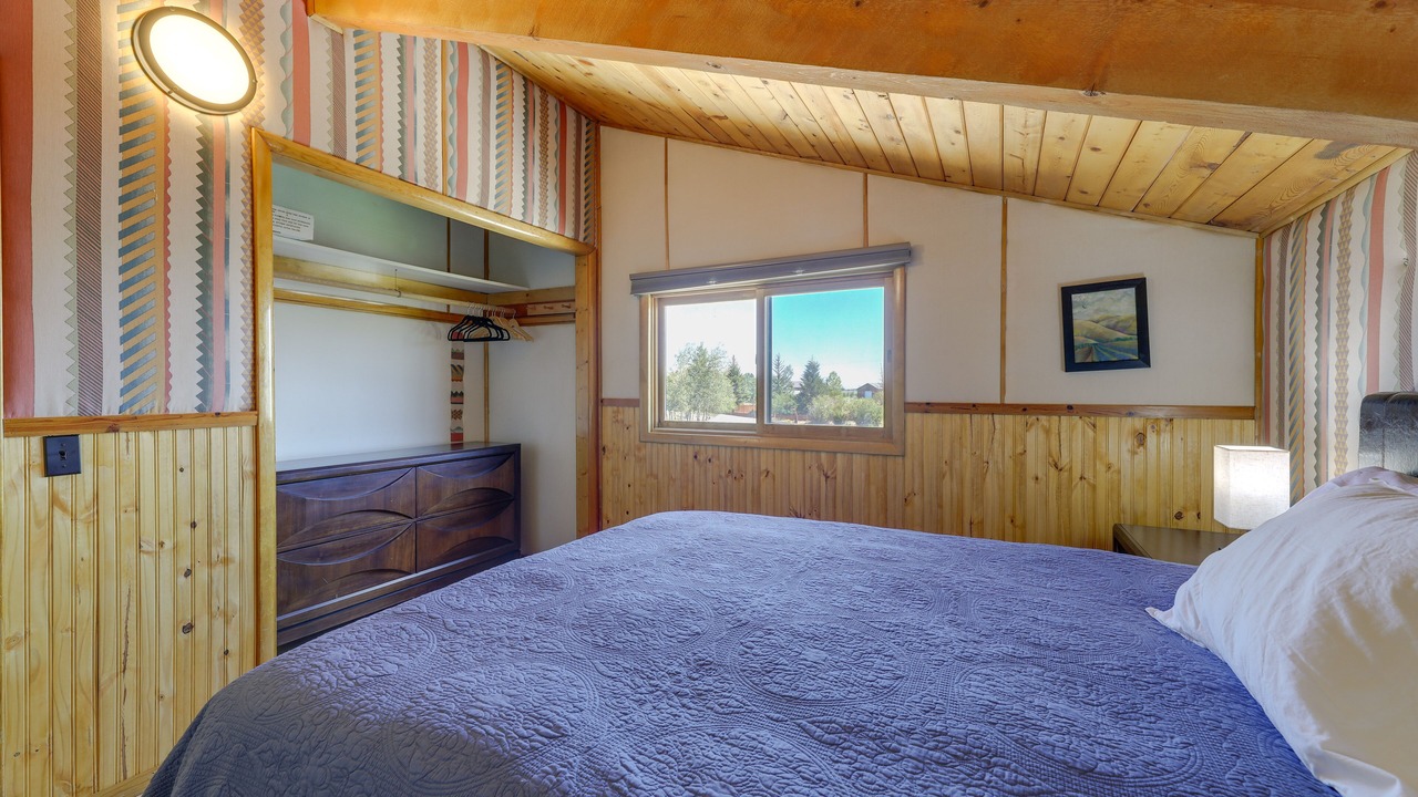 Photo of Bedroom in Pinedale
