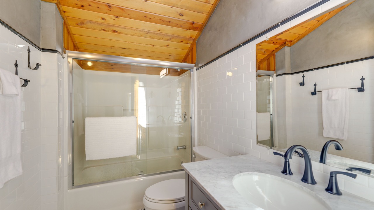 Photo of Bathroom in Pinedale