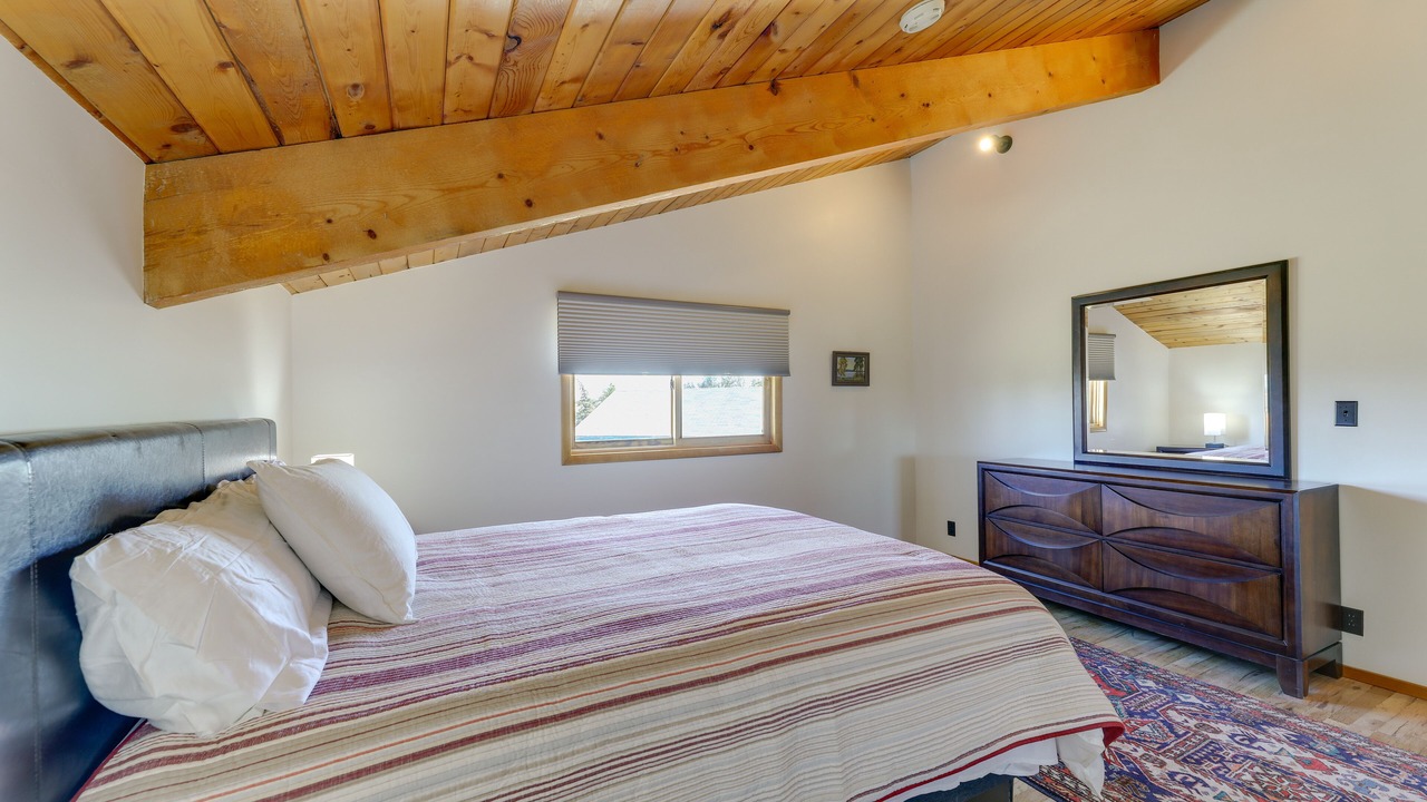 Photo of Bedroom in Pinedale