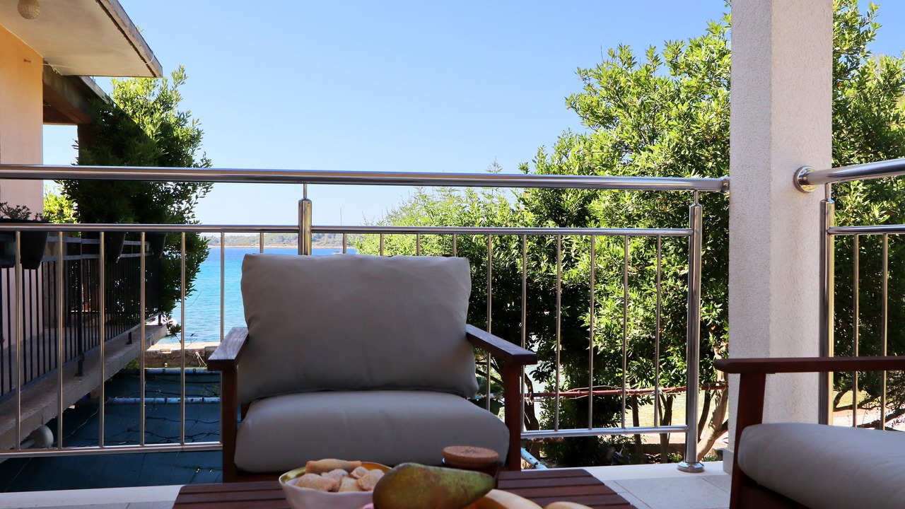 Photo of Patio Balcony in Potirna