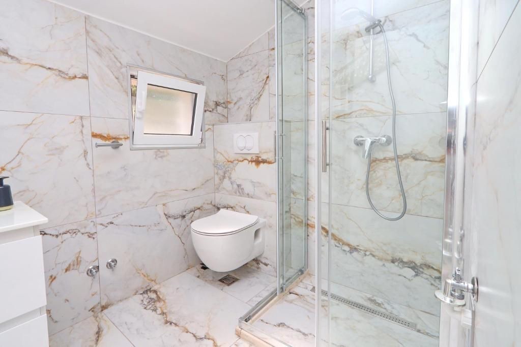 Photo of Bathroom in Potirna