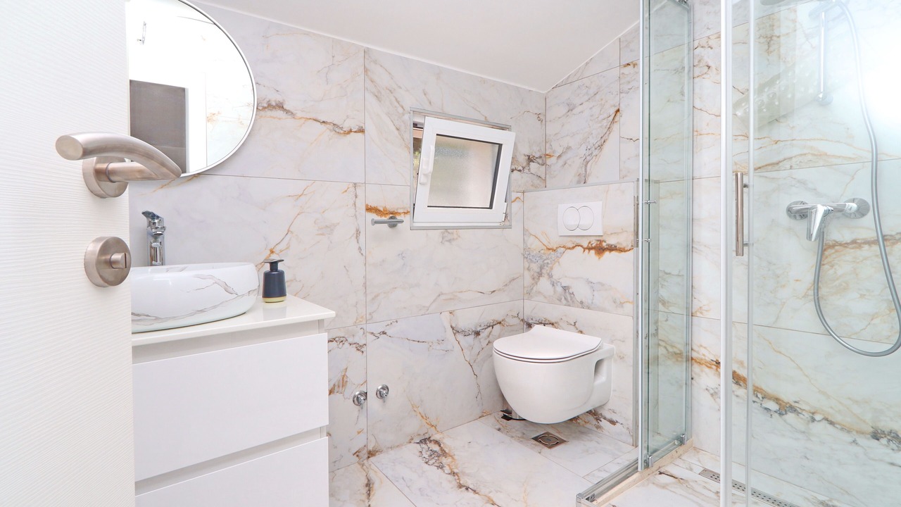 Photo of Bathroom in Potirna