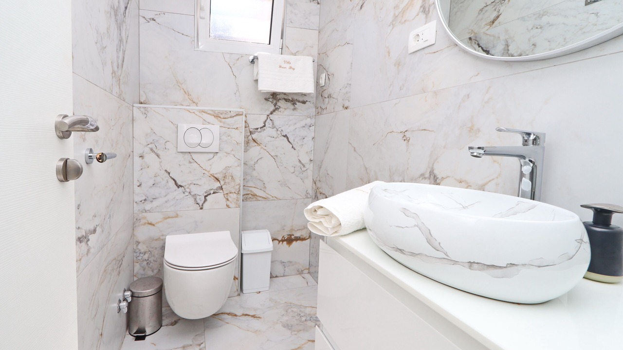Photo of Bathroom in Potirna
