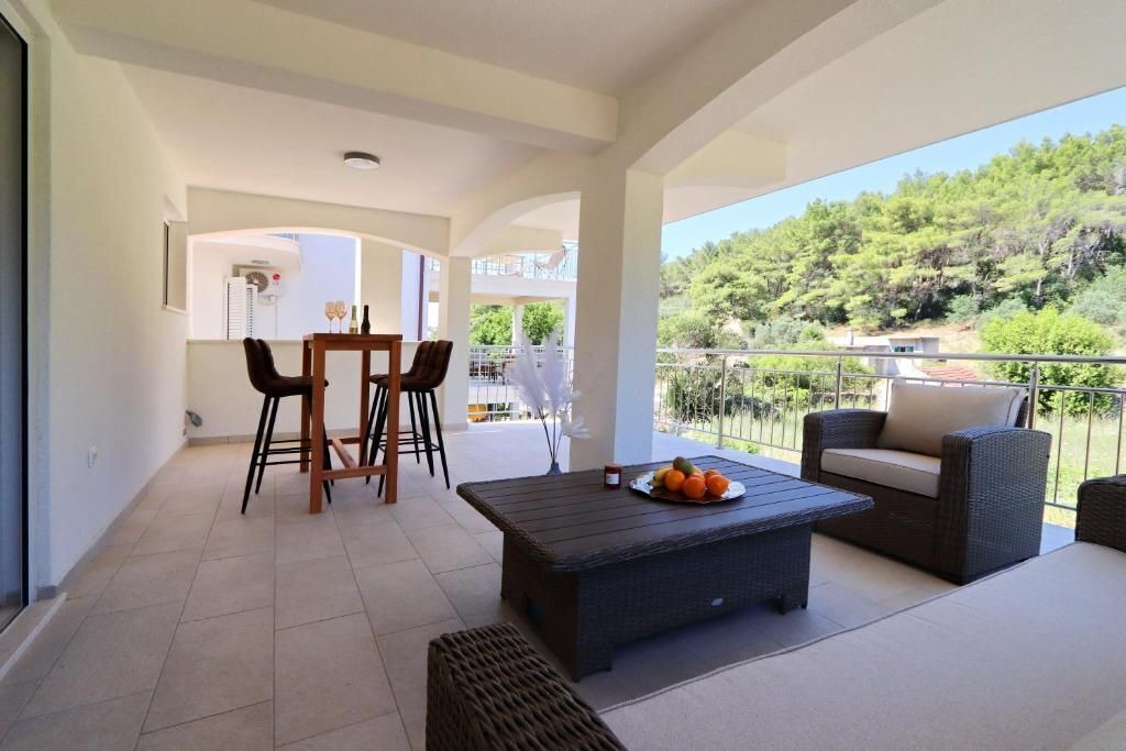 Photo of Outdoor in Potirna