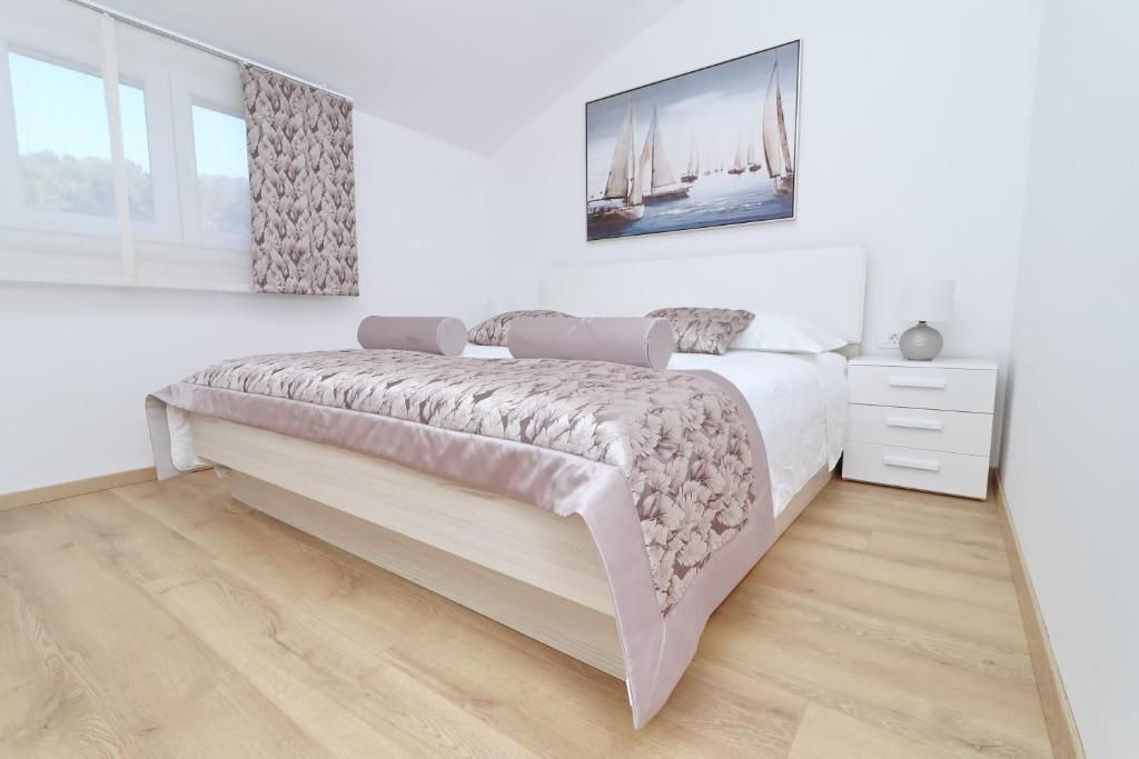 Photo of Bedroom in Potirna