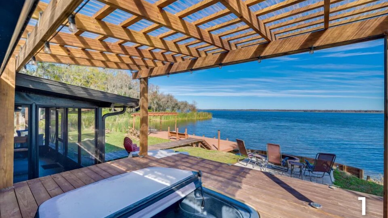 Photo of Outdoor in Lake Panasoffkee
