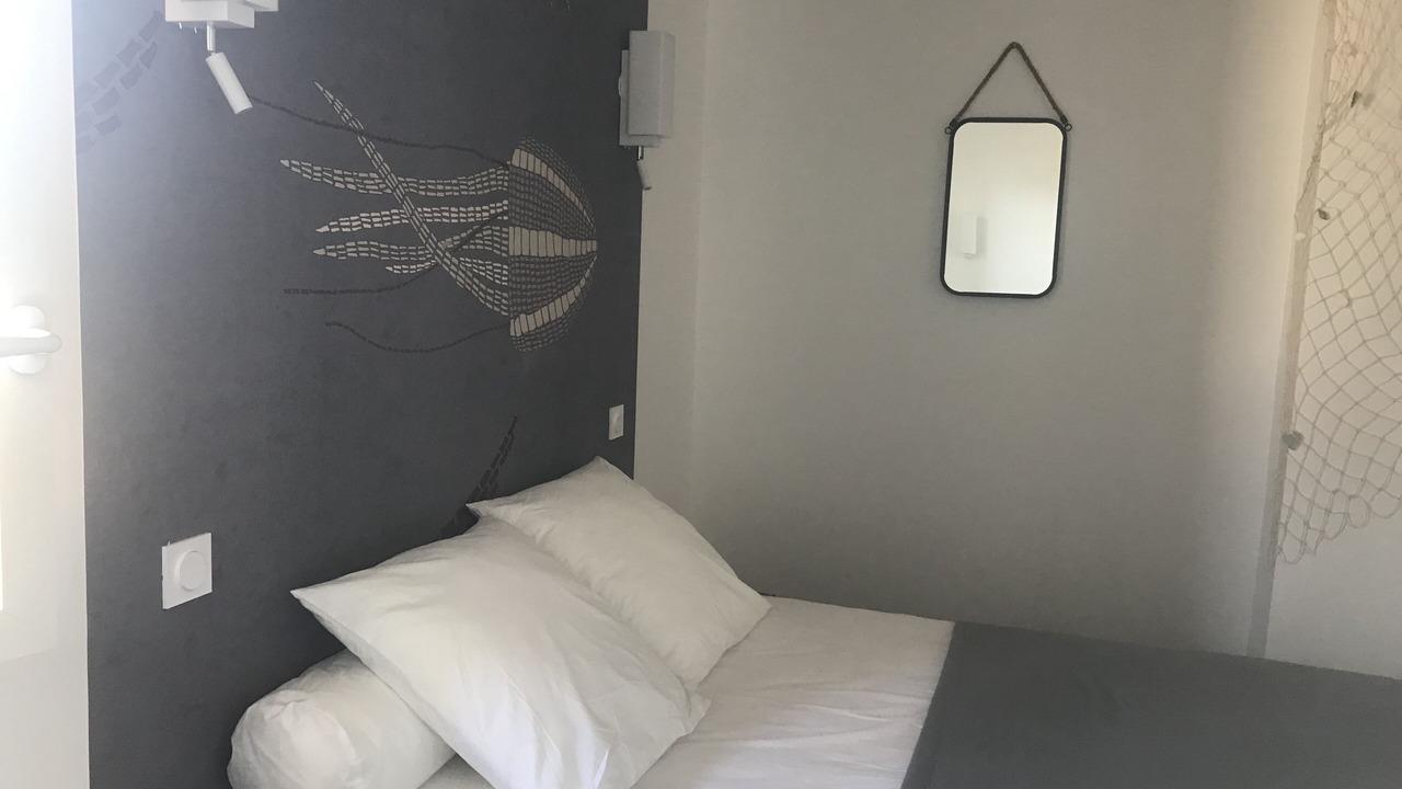 Photo of Bedroom in Banyuls-sur-Mer