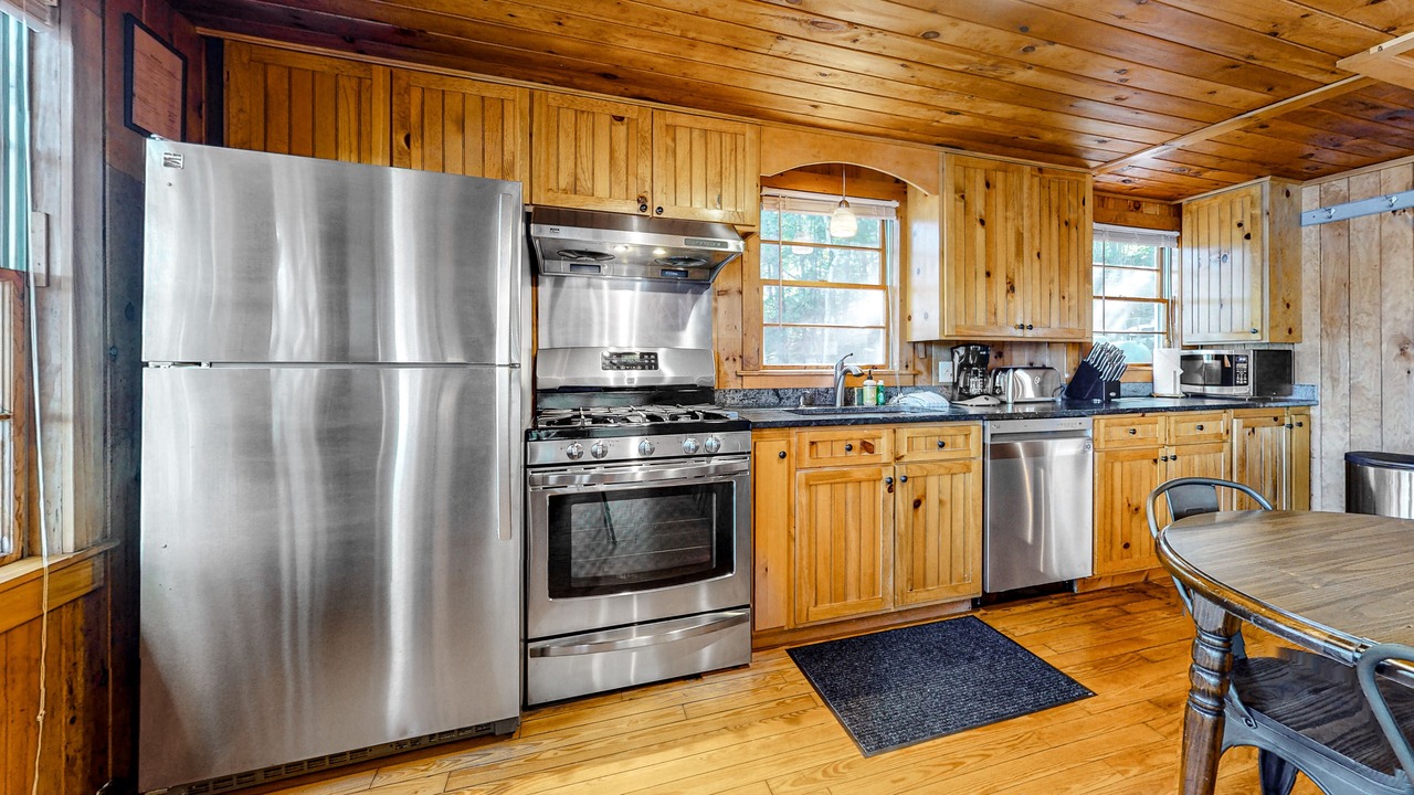 Photo of Kitchen in Pine River Pond