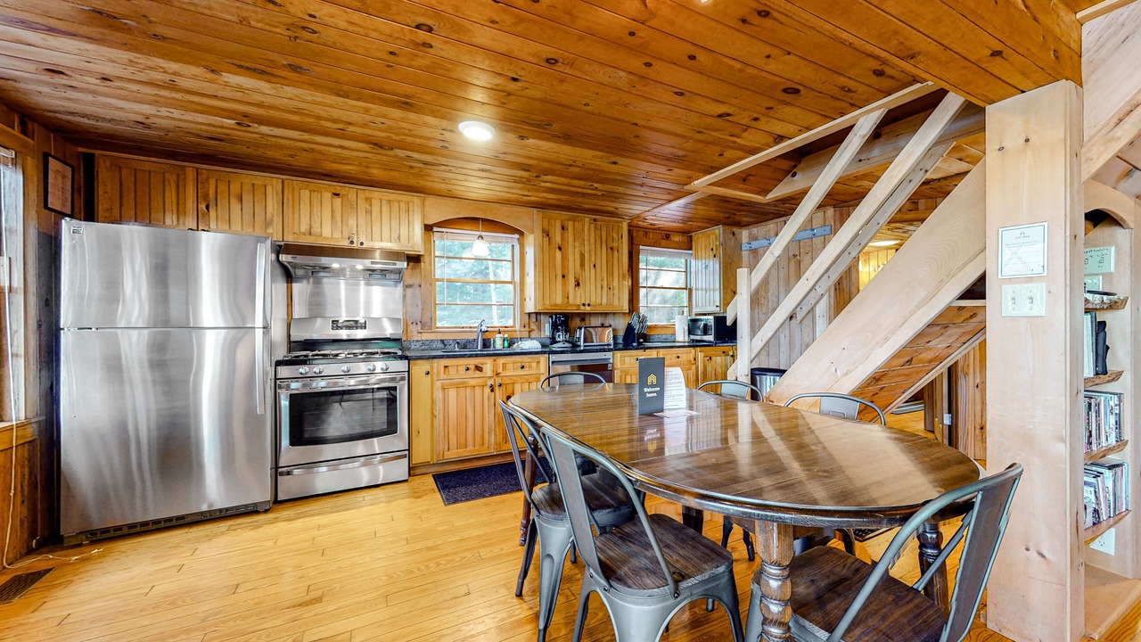 Photo of Kitchen in Pine River Pond