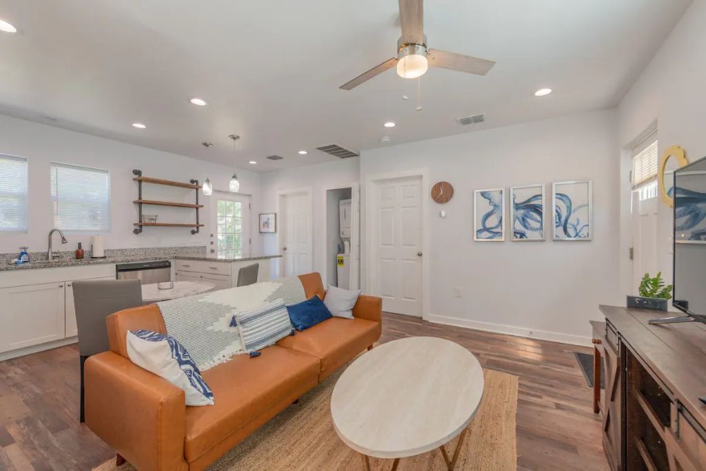 Photo of Livingroom in Riverside