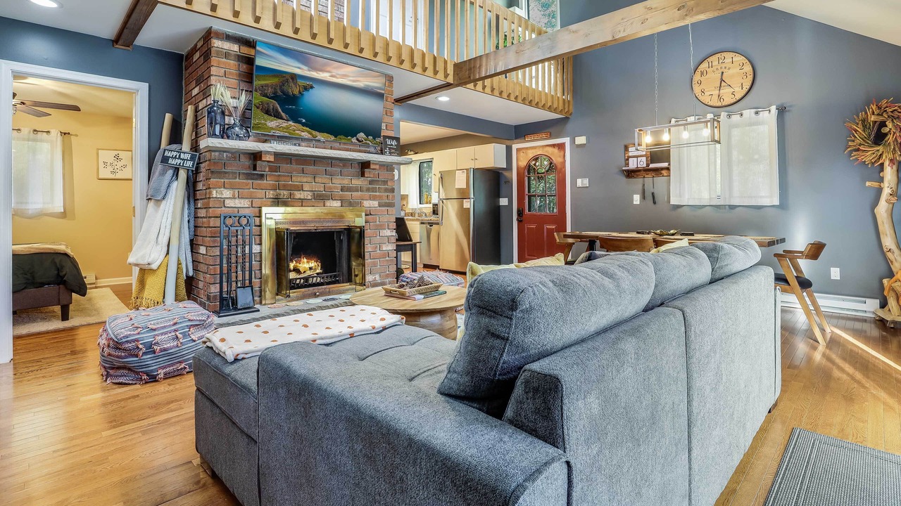 Photo of Bedroom in Long Pond