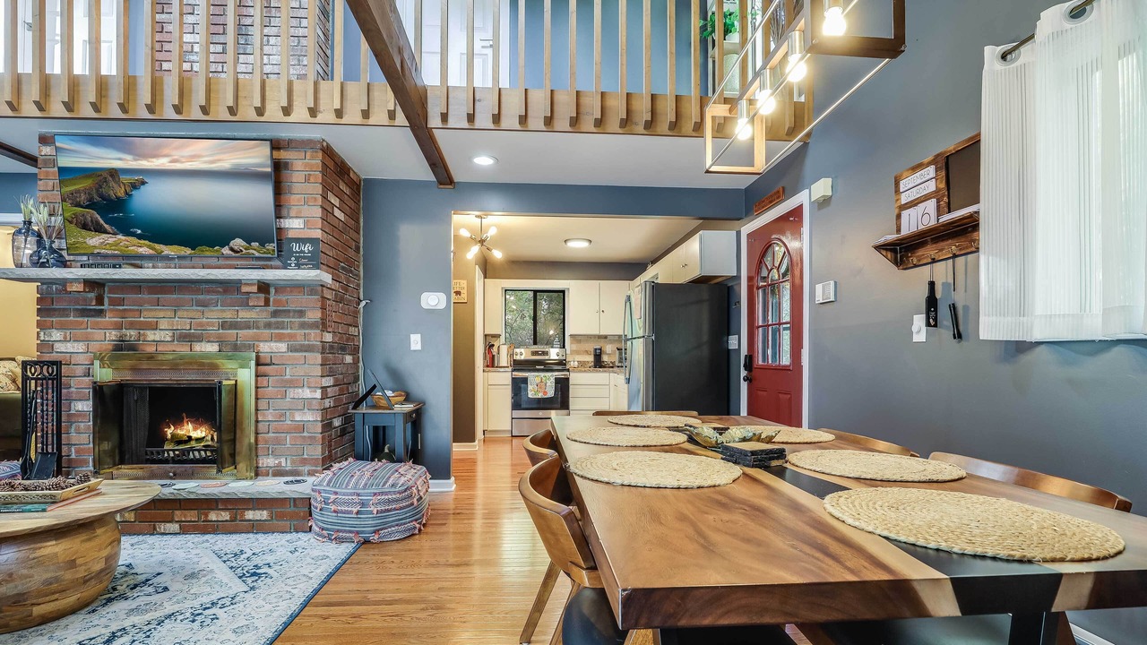 Photo of Others in Long Pond