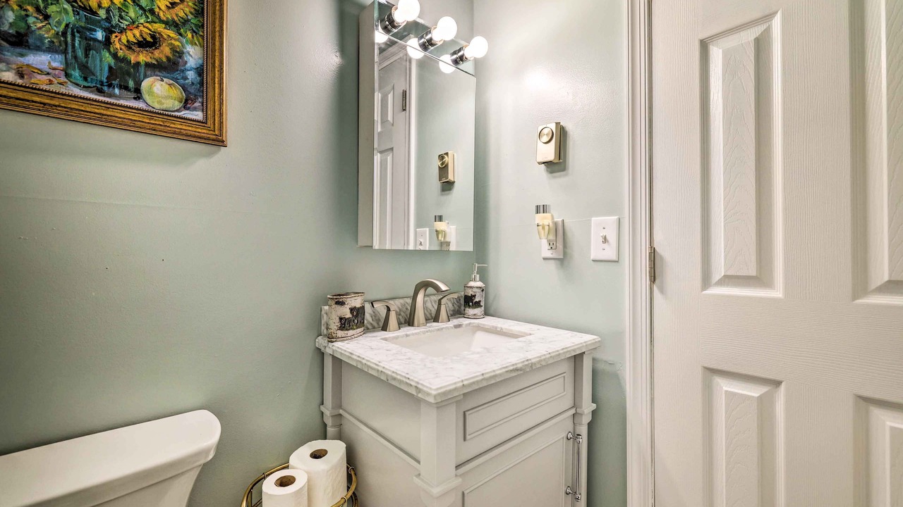 Photo of Bathroom in Long Pond